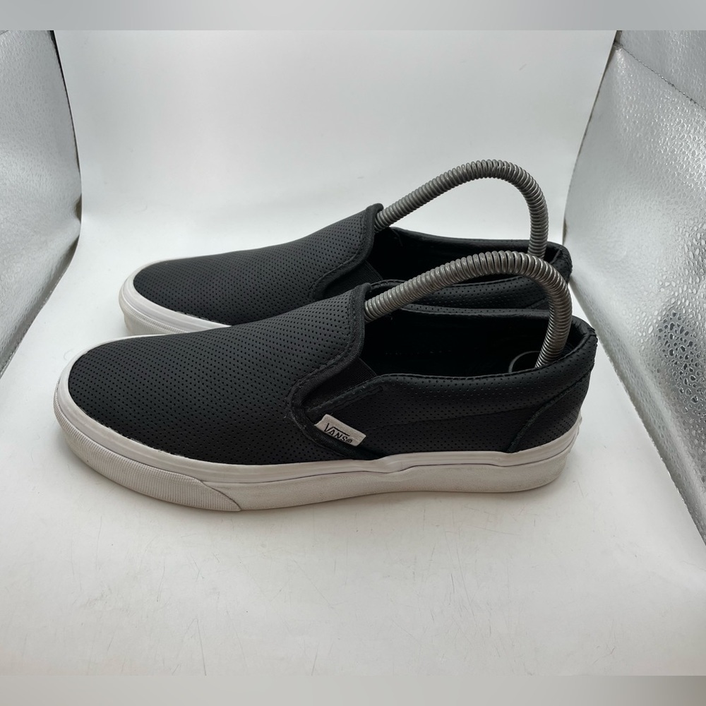 Vans OTW perforated women’s black leather loafers size 7